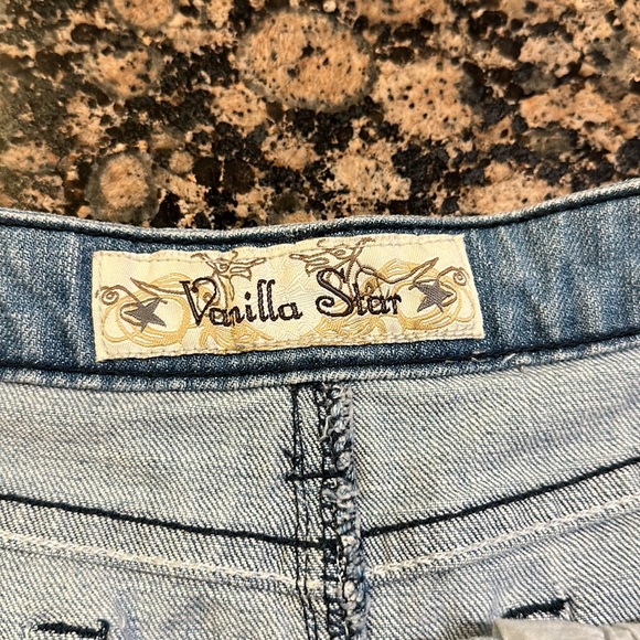 Jean skirt - Picture 2 of 5